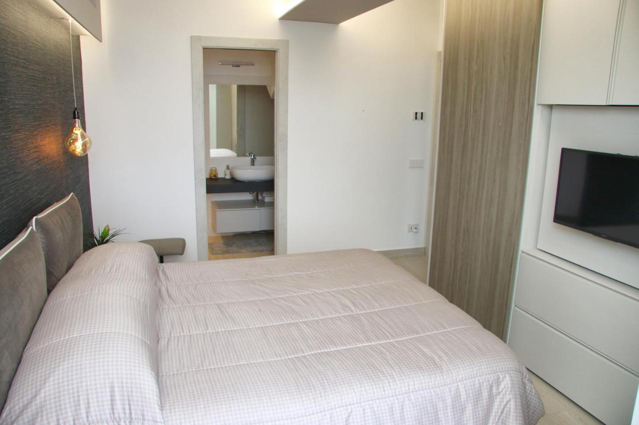 En Suite Bedroom Blue Moon Пьяно-ди-Сорренто Экстерьер фото